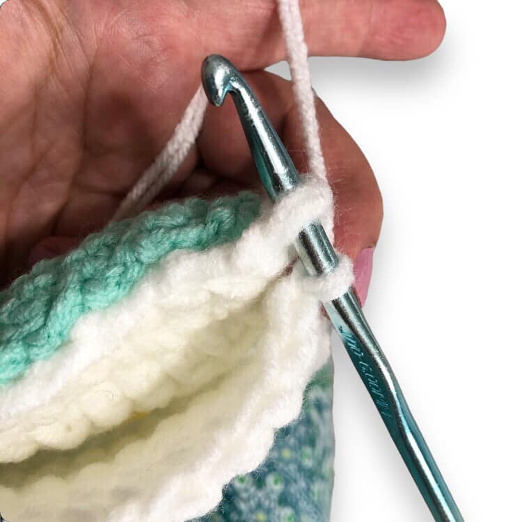 Peace Van Cushion Pattern