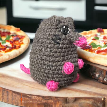 PATTERN: Crochet Pizza Tower Rat