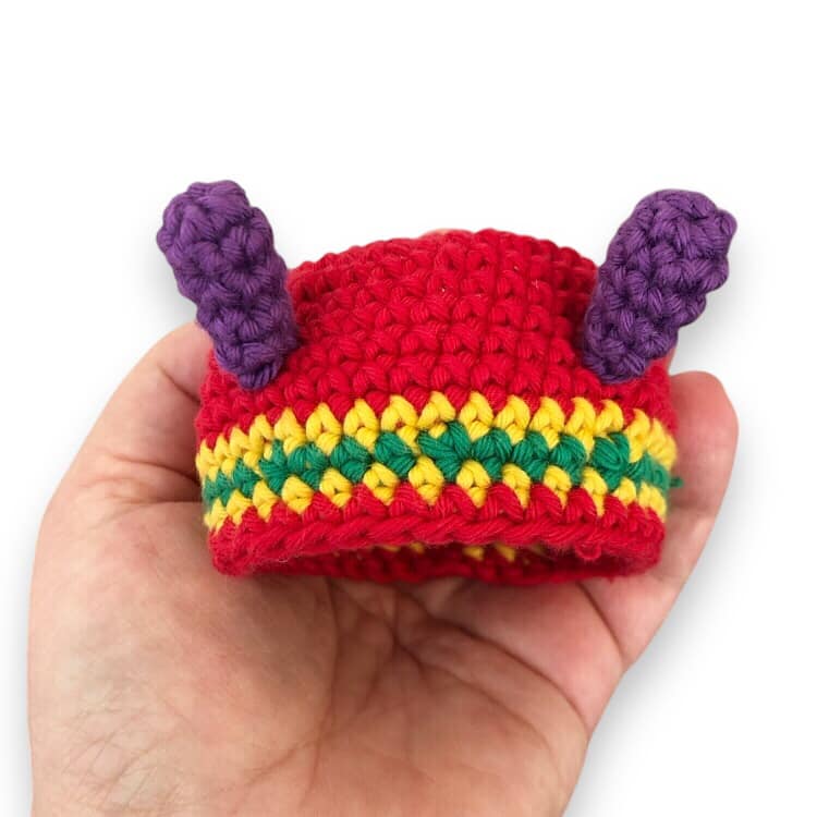 Caterpillar Doodle Pattern