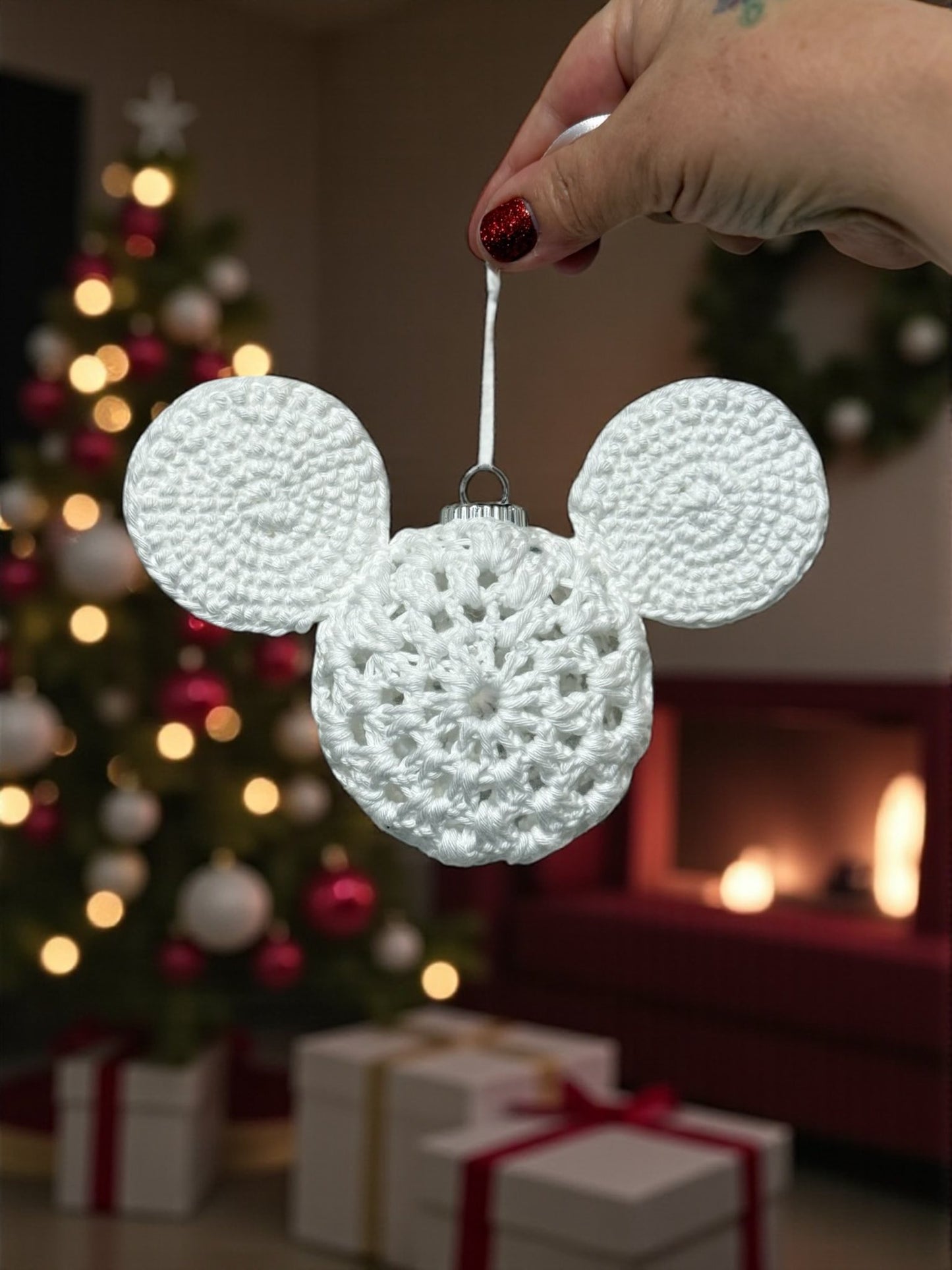 Merry Mickey Ornament Pattern