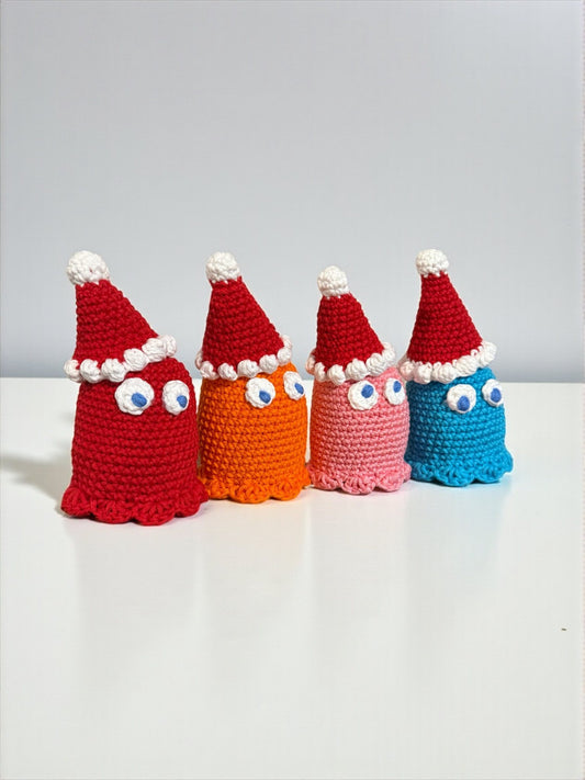 Pac-Man Ghosts with Santa Hat mod