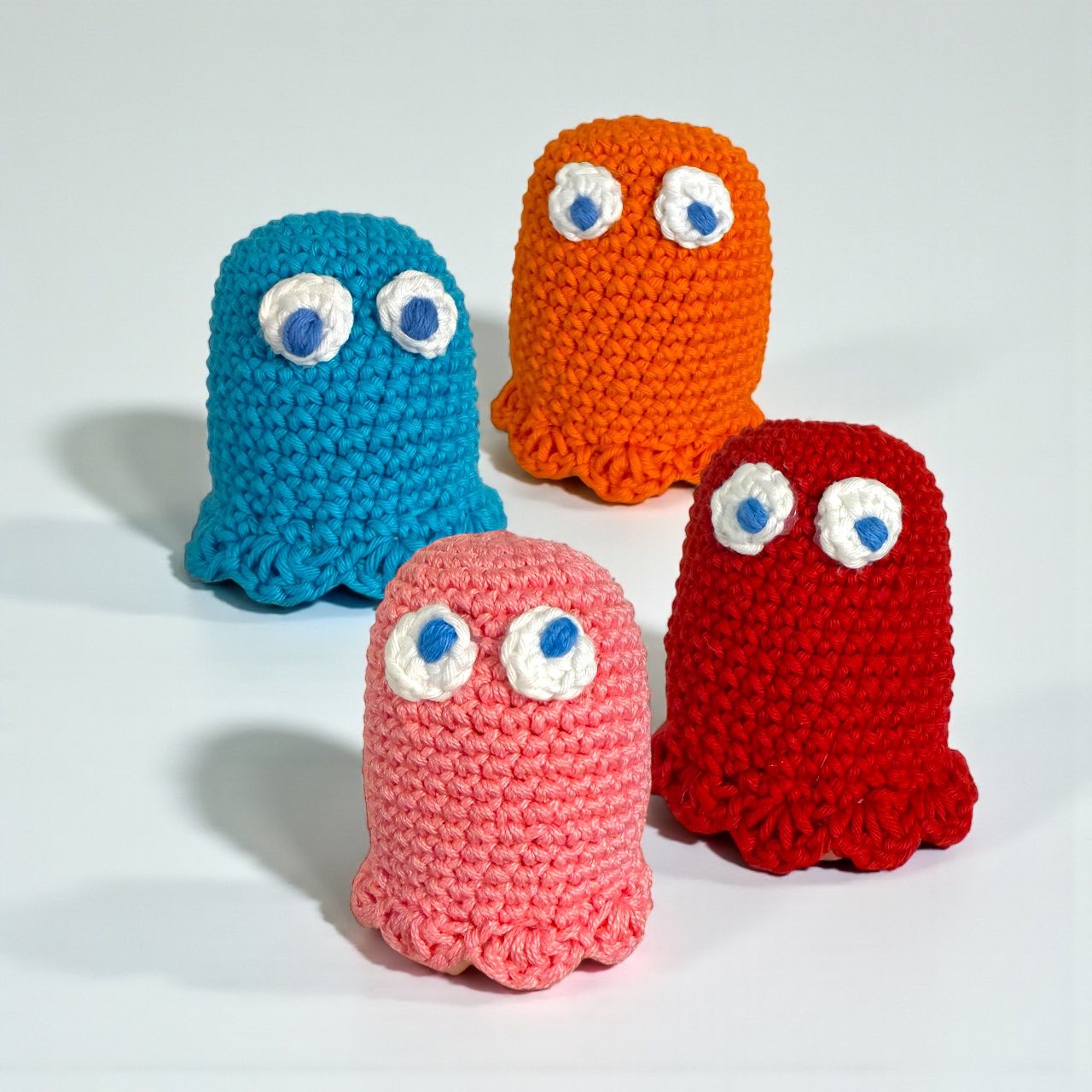 Pac-Man Ghosts with Santa Hat mod