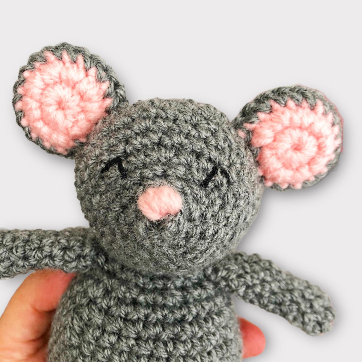 PATTERN: Crochet Mouse